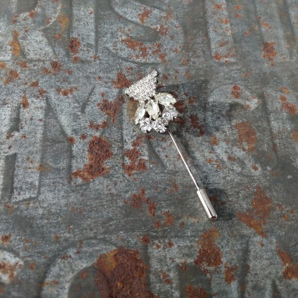 Vintage Austrian Crystal Stickpin Brooch by Continental on Original Card - Picture 5 of 15